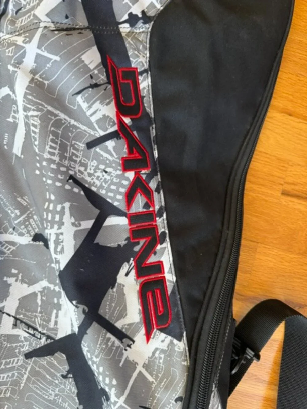 Dakine Freestyle Bag 155 CM - Use for snowboarding, skiing